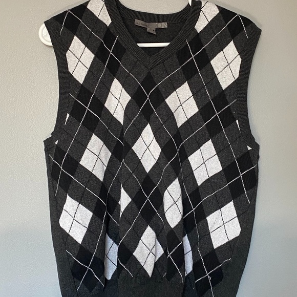 Old Navy Vest - Picture 1 of 2